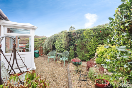 2 bedroom Bungalow for sale in Heritage Court, Navenby, LN5