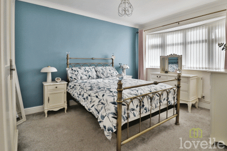 4 bedroom Bungalow for sale in Skerries Close, North Hykeham, LN6