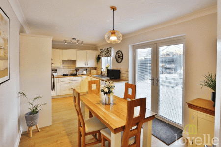 4 bedroom Bungalow for sale in Skerries Close, North Hykeham, LN6