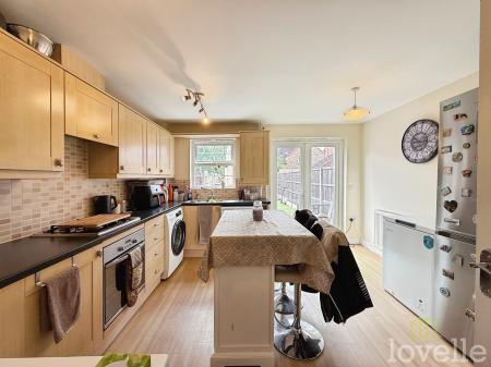 3 bedroom Town house for sale in Squirrel Chase, Witham St Hughs, LN6