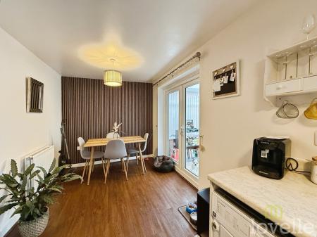 3 bedroom Detached house to let in Yarrow Way, Witham St Hughs, LN6