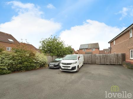 2 bedroom Terraced House to let in Tacitus Way, North Hykeham, LN6