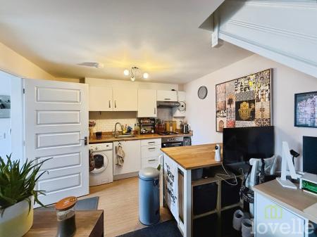 2 bedroom Terraced House to let in Tacitus Way, North Hykeham, LN6