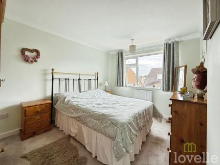 3 bedroom Semi-detached house for sale in Boswell Drive, Lincoln, LN6