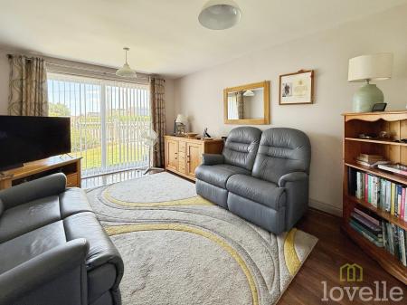 2 bedroom Detached bungalow for sale in Hilltop Close, Eagle, LN6