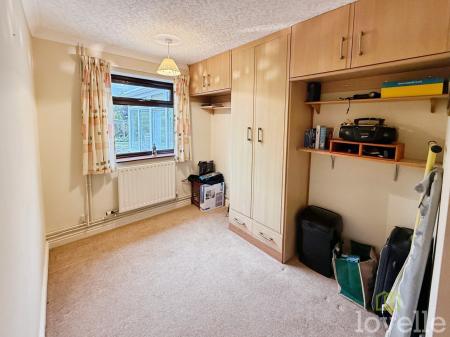 3 bedroom Detached bungalow for sale in Windsor Park Close, North Hykeham, LN6