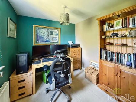 4 bedroom Detached house for sale in High Street, Martin, LN4