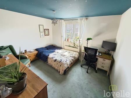 4 bedroom Detached house for sale in High Street, Martin, LN4