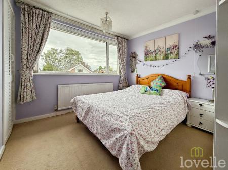 4 bedroom Detached house for sale in Chelmer Close, North Hykeham, LN6