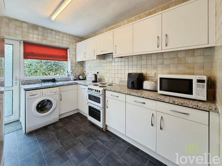 3 bedroom Bungalow for sale in Almond Court, Lincoln, LN6