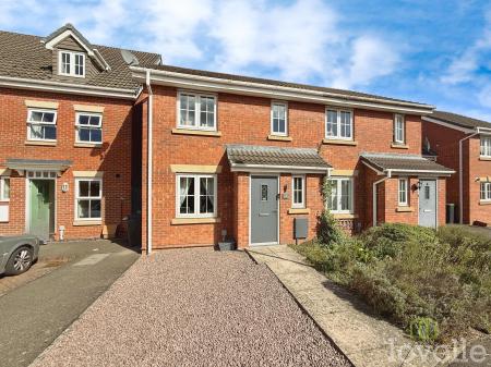 3 bedroom End of terrace house for sale in Arvina Close, North Hykeham, LN6