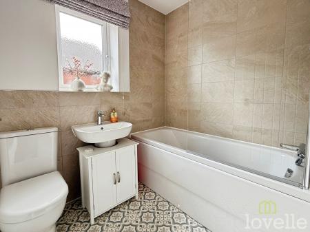 3 bedroom Semi-detached house for sale in Fuchsia Way, Witham St Hughs, LN6