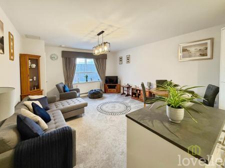 2 bedroom Apartment for sale in Boultham Park Road, Lincoln, LN6
