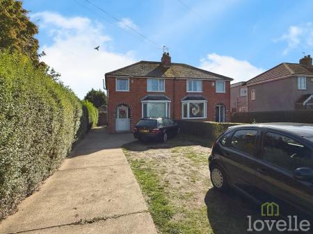 3 bedroom Semi-detached house for sale in Mill Lane, North Hykeham, LN6