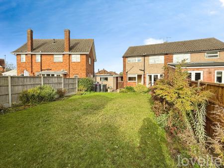 3 bedroom Semi-detached house for sale in Chestnut Road, North Hykeham, LN6