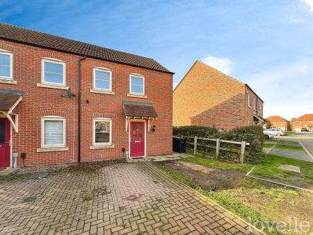 2 bedroom Semi-detached house for sale in Bowthorpe Close, South Hykeham, LN6