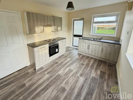 2 bedroom Bungalow for sale in Lincoln Road, Eagle, LN6