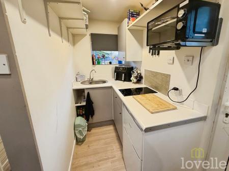 3 bedroom Semi-detached house for sale in Sperrin Close, Lincoln, LN5