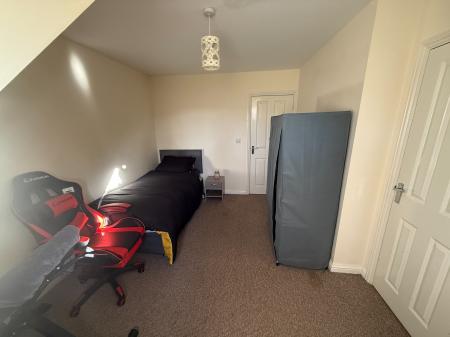 4 bedroom Terraced House for sale in Carnoustie Drive, Lincoln, LN6