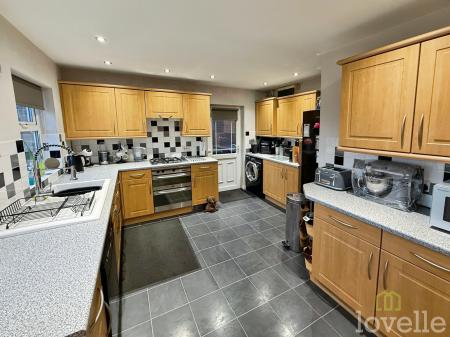 4 bedroom Detached house for sale in Lotus Court, North Hykeham, LN6