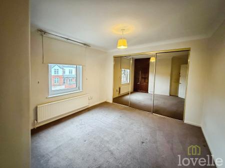 3 bedroom Semi-detached house for sale in Boultham Park Road, Lincoln, LN6