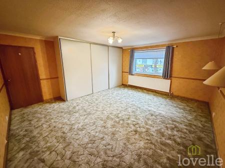 3 bedroom Semi-detached house for sale in Boultham Park Road, Lincoln, LN6