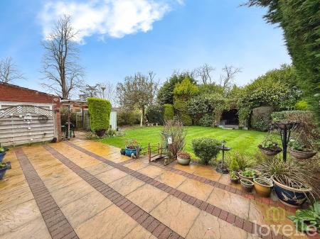 3 bedroom Detached bungalow for sale in Station Road, Waddington, LN5