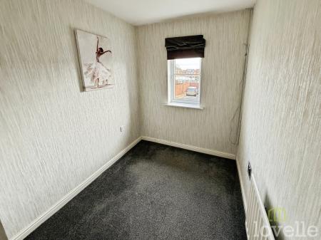 3 bedroom Semi-detached house to let in Stane Drive, Bracebridge Heath, LN4