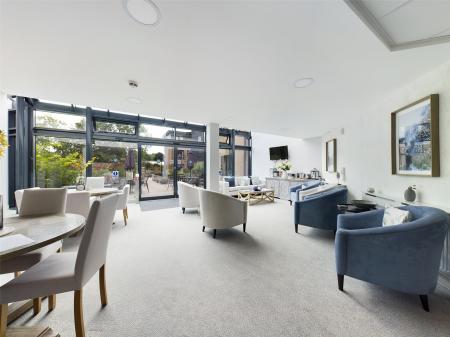 1 bedroom Flat for sale in Home Grange, Boultham Park Road, Lincoln, LN6