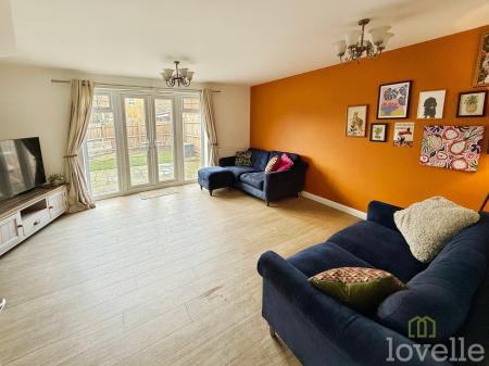 3 bedroom Town house for sale in Severus Crescent, North Hykeham, LN6