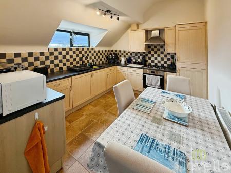 3 bedroom Flat for sale in Parkview Apartments, North Hykeham, LN6