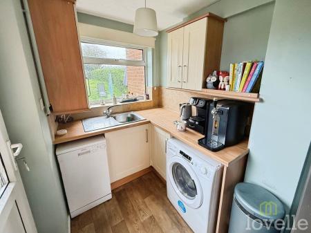 2 bedroom Terraced House for sale in Sherwood Drive, Waddington, LN5