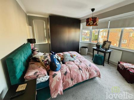 2 bedroom Semi-detached house for sale in Quorn Drive, Lincoln, LN6