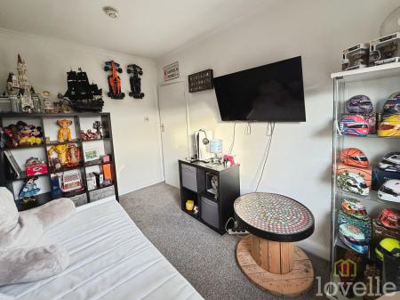 2 bedroom Semi-detached house for sale in Quorn Drive, Lincoln, LN6