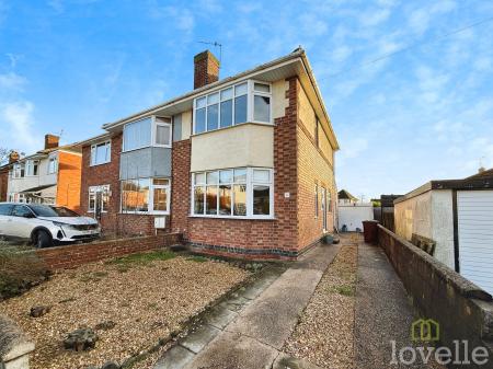 2 bedroom Semi-detached house for sale in Quorn Drive, Lincoln, LN6