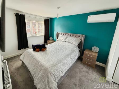 3 bedroom Detached house for sale in Otho Way, North Hykeham, LN6