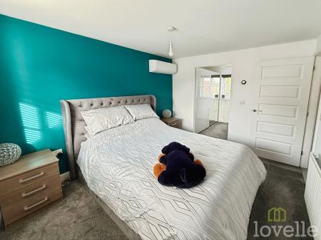 3 bedroom Detached house for sale in Otho Way, North Hykeham, LN6