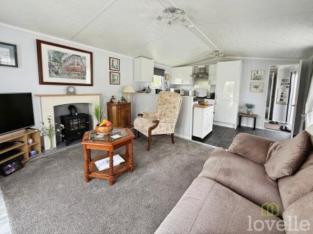 2 bedroom Park home for sale in Cathedral View, Aubourn, LN5