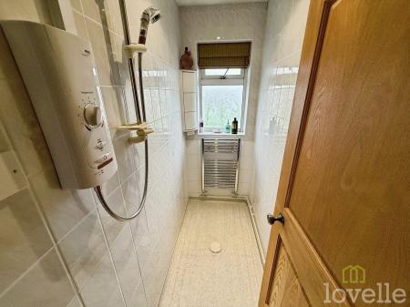 3 bedroom Bungalow for sale in Scarle Lane, Eagle, LN6