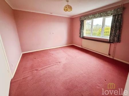 2 bedroom Detached bungalow for sale in Doddington Road, Whisby, LN6