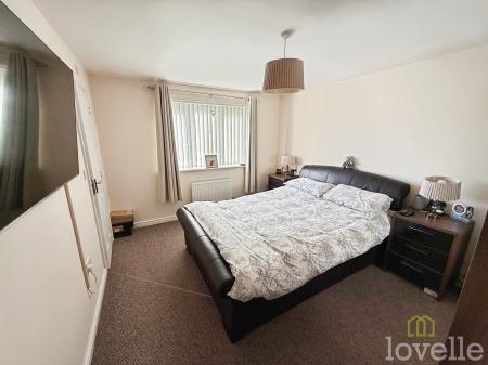 5 bedroom Detached house for sale in Furnace Close, North Hykeham, LN6