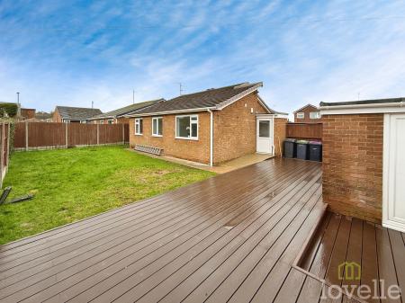 3 bedroom Detached bungalow for sale in Hollywell Road, Lincoln, LN5