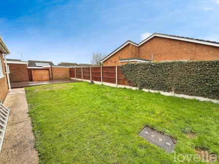 3 bedroom Detached bungalow for sale in Hollywell Road, Lincoln, LN5