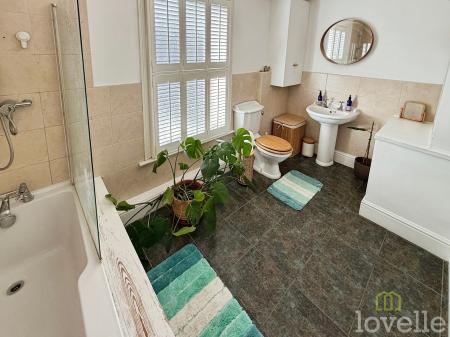 2 bedroom Terraced House for sale in Otters Cottages, Lincoln, LN5