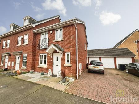 Julius Way, North Hykeham, LN6