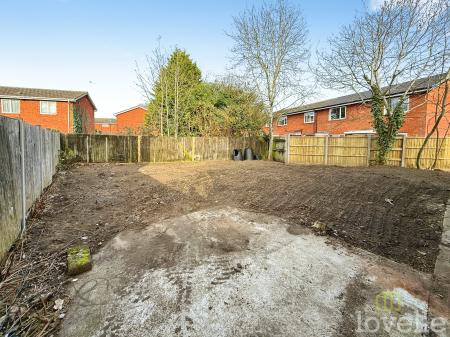 2 bedroom End of terrace house for sale in Lilac Close, Lincoln, LN6