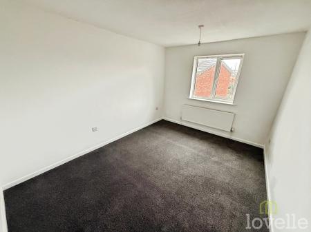 2 bedroom End of terrace house for sale in Lilac Close, Lincoln, LN6