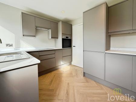 2 bedroom Bungalow to let in Conway Drive, North Hykeham, LN6