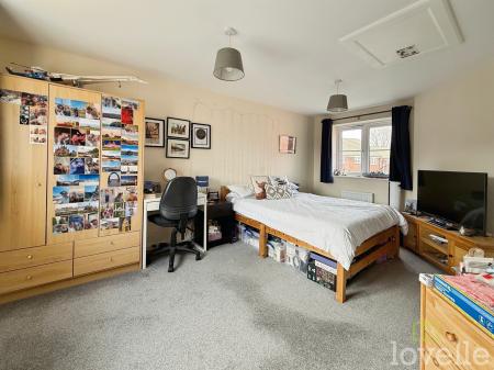 3 bedroom Semi-detached house for sale in Peatman Close, Waddington, LN5