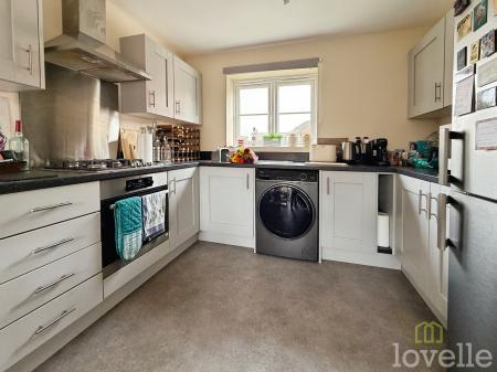 3 bedroom Semi-detached house for sale in Peatman Close, Waddington, LN5